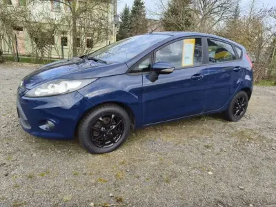 Gebraucht Ford Fiesta Trend 60 PS (44 kW) 2009 Blazerblau Kleinwagen