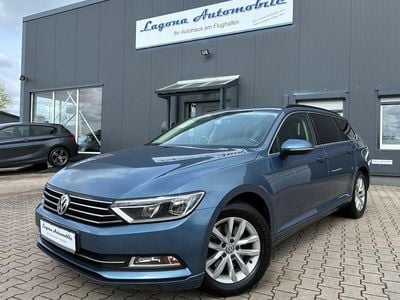 Usata VW Passat Comfortline 150 CV (110 kW) 2015 Blu Station wagon