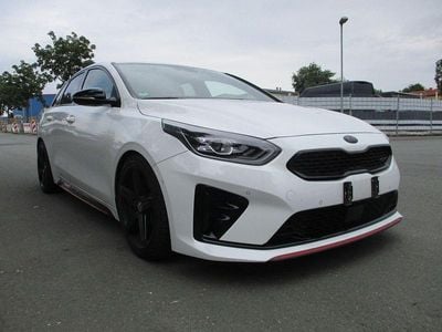 Kia ProCeed GT