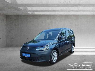 Gebraucht VW Caddy Basis 122 PS (89 kW) 2024 Starlight blue metallic Van / Kleinbus