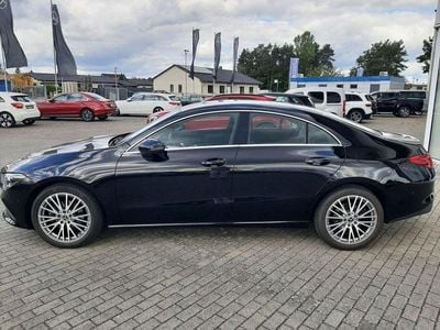 Mercedes CLA200