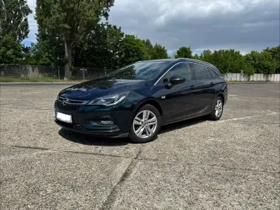 Gebraucht Opel Astra Dynamic 136 PS (100 kW) 2016 Grün Kombi