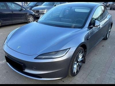 Second-hand Tesla Model 3 324 kW (441 CP) 2024 Other Berlinǎ