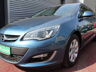 Gebraucht Opel Astra Exklusiv 140 PS (102 kW) 2016 Blau Kombi