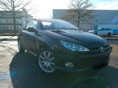 Gebraucht Peugeot 206 CC 136 PS (100 kW) 2003 Schwarz Cabrio