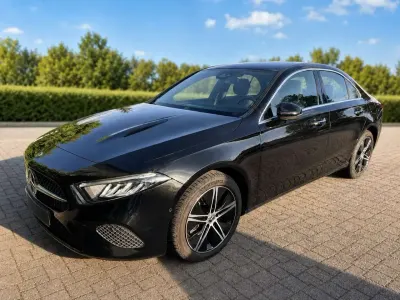 Gebraucht Mercedes A250 163 PS (119 kW) 2023 Schwarz Limousine