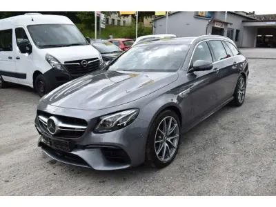 Używany Mercedes E63 AMG AMG 571 KM (419 kW) 2018 Szary Kombi