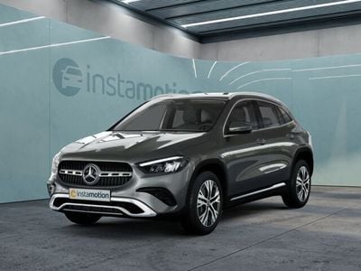 Mercedes GLA220