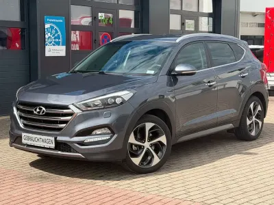 Gebraucht Hyundai Tucson Premium 141 PS (103 kW) 2016 Grau SUV
