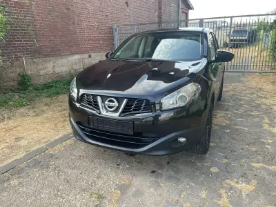 Gebraucht Nissan Qashqai Acenta 110 PS (80 kW) 2013 Black (m) SUV
