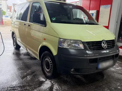 Gebraucht VW T5 131 PS (96 kW) 2004 Grün Van