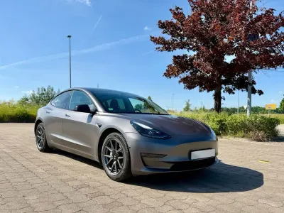 Gebraucht Tesla Model 3 Long Range AWD 324 kW (441 PS) 2022 Schwarz Limousine