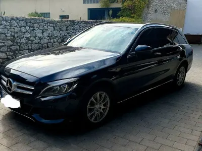 Gebraucht Mercedes C220 Avantgarde 170 PS (125 kW) 2016 Schwarz Kombi