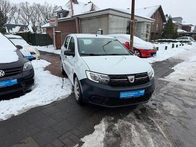 Weiß Gebraucht 2018 Dacia Sandero Essentiel Limousine | 4.890 € (Etwas zu teuer)