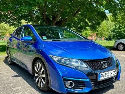 Gebraucht Honda Civic Executive 141 PS (103 kW) 2017 Blau Limousine