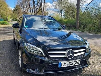 Gebraucht Mercedes C220 194 PS (142 kW) 2019 Schwarz Kombi
