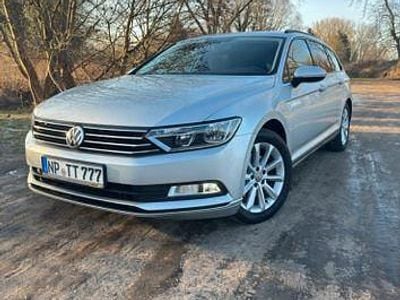 Gebraucht VW Passat Trendline 150 PS (110 kW) 2015 Grau Kombi