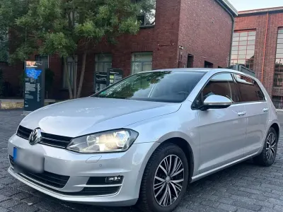 Gebraucht VW Golf VII Allstar 150 PS (110 kW) 2016 Silber Kleinwagen