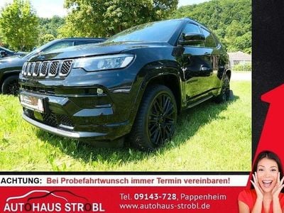 Gebraucht Jeep Compass 179 PS (131 kW) 2022 Black clear coat SUV