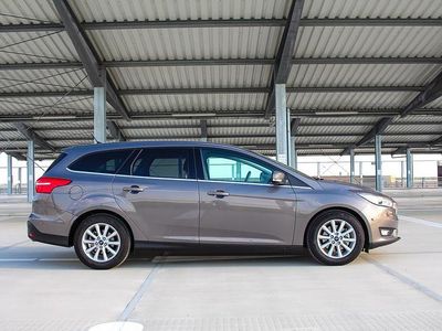 Gebraucht Ford Focus 120 PS (88 kW) 2015 Braun Kombi