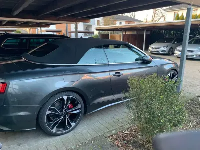 Używany Audi A5 Cabriolet S-Line 265 KM (194 kW) 2023 Szary Kabriolet
