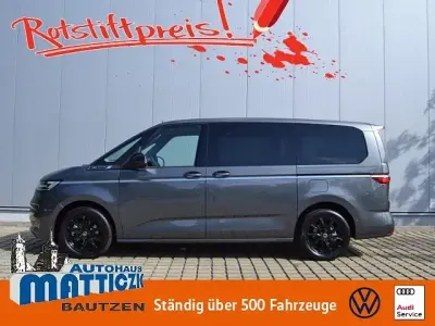 Gebraucht VW T7 Style 150 PS (110 kW) 2024 Indiumgrau metallic Van