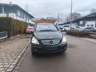 Gebraucht Mercedes B200 193 PS (141 kW) 2005 Schwarz Van / Kleinbus