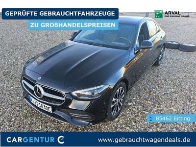 Obsidianschwarz (metallic) Gebraucht 2023 Mercedes C300e Avantgarde Limousine | 33.690 € (Superpreis)