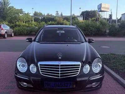 Gebraucht Mercedes E220 Avantgarde 170 PS (125 kW) 2007 Kombi