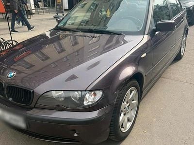 Gebraucht BMW 316 105 PS (77 kW) 2003 Violet Limousine
