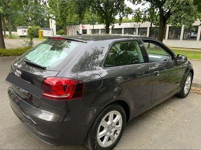 Gebraucht Audi A3 Ambiente 125 PS (91 kW) 2010 Schwarz Kleinwagen