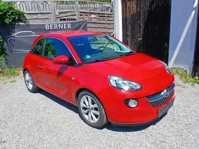 Gebraucht Opel Adam 69 PS (50 kW) 2013 Rot Kleinwagen
