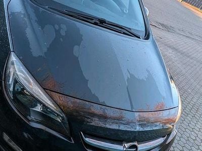 Schwarz Gebraucht 2015 Opel Astra Limousine | 5.400 € (Guter Preis)
