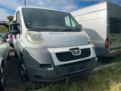 Gebraucht Peugeot Boxer 100 PS (73 kW) 2009 Weiß Van