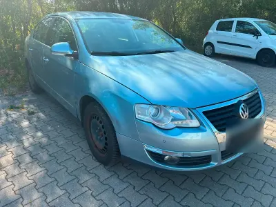 Gebraucht VW Passat 116 PS (85 kW) 2006 Blau Limousine