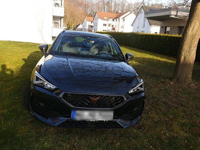 Gebraucht Cupra Leon 149 PS (109 kW) 2023 Andere farben Kombi