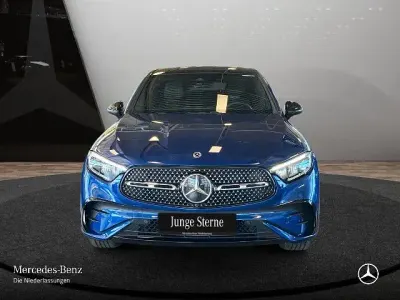 Second-hand Mercedes GLC300 Night 269 CP (197 kW) 2024 Albastru Berlinǎ