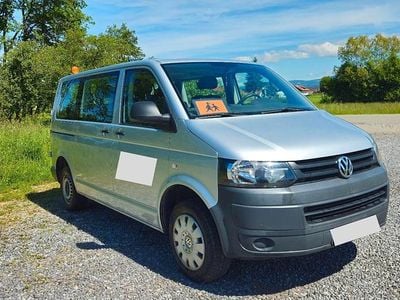 Gebraucht VW T5 102 PS (75 kW) 2012 Silber Van