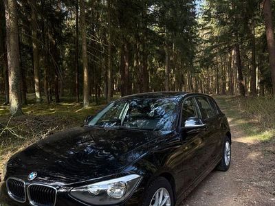 Gebraucht BMW 116 136 PS (100 kW) 2015 Schwarz Kleinwagen