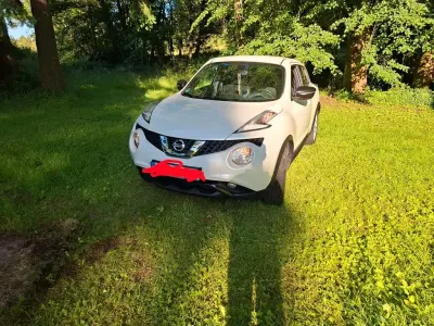 Gebraucht Nissan Juke Acenta 116 PS (85 kW) 2015 Weiß SUV