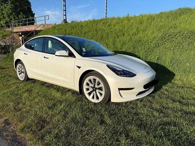 Second-hand Tesla Model 3 Long Range AWD 366 kW (498 CP) 2021 Alb Berlinǎ
