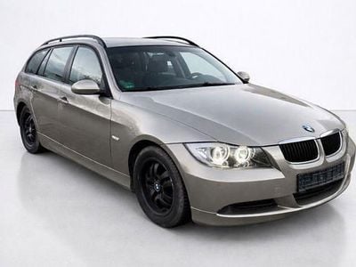 Gebraucht BMW 320 150 PS (110 kW) 2007 Gold Kombi