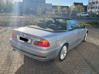 Gebraucht BMW 330 231 PS (169 kW) 2003 Silber Cabrio