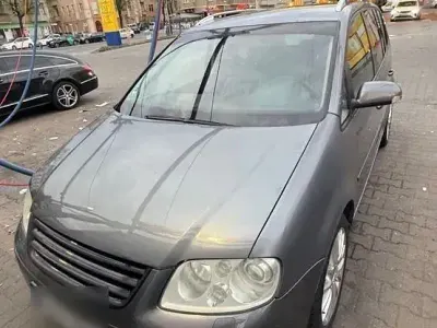 Gebraucht VW Touran Basis 105 PS (77 kW) 2003 Grau Van / Kleinbus