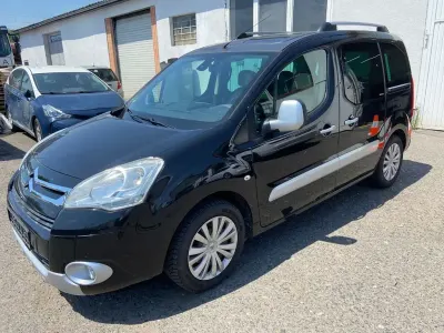 Gebraucht Citroën Berlingo SELECTION 120 PS (88 kW) 2011 Schwarz Van / Kleinbus