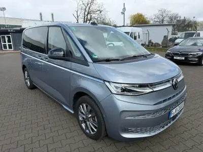 Używany VW Multivan Style 218 KM (160 kW) 2021 Szary Minivan