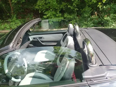 Gebraucht Mercedes SLK320 AMG 218 PS (160 kW) 2000 Schwarz Cabrio