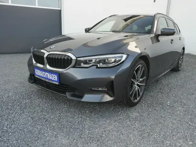 Gebraucht BMW 320 Sport Line 190 PS (139 kW) 2020 Grau Kombi