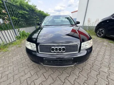 Gebraucht Audi A4 131 PS (96 kW) 2002 Schwarz Limousine