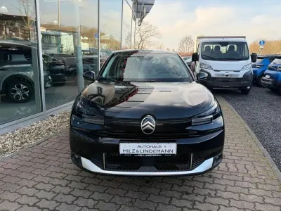 Neu Citroën C4 X 145 PS (106 kW) 2026 Metalliclac (schwarz SUV